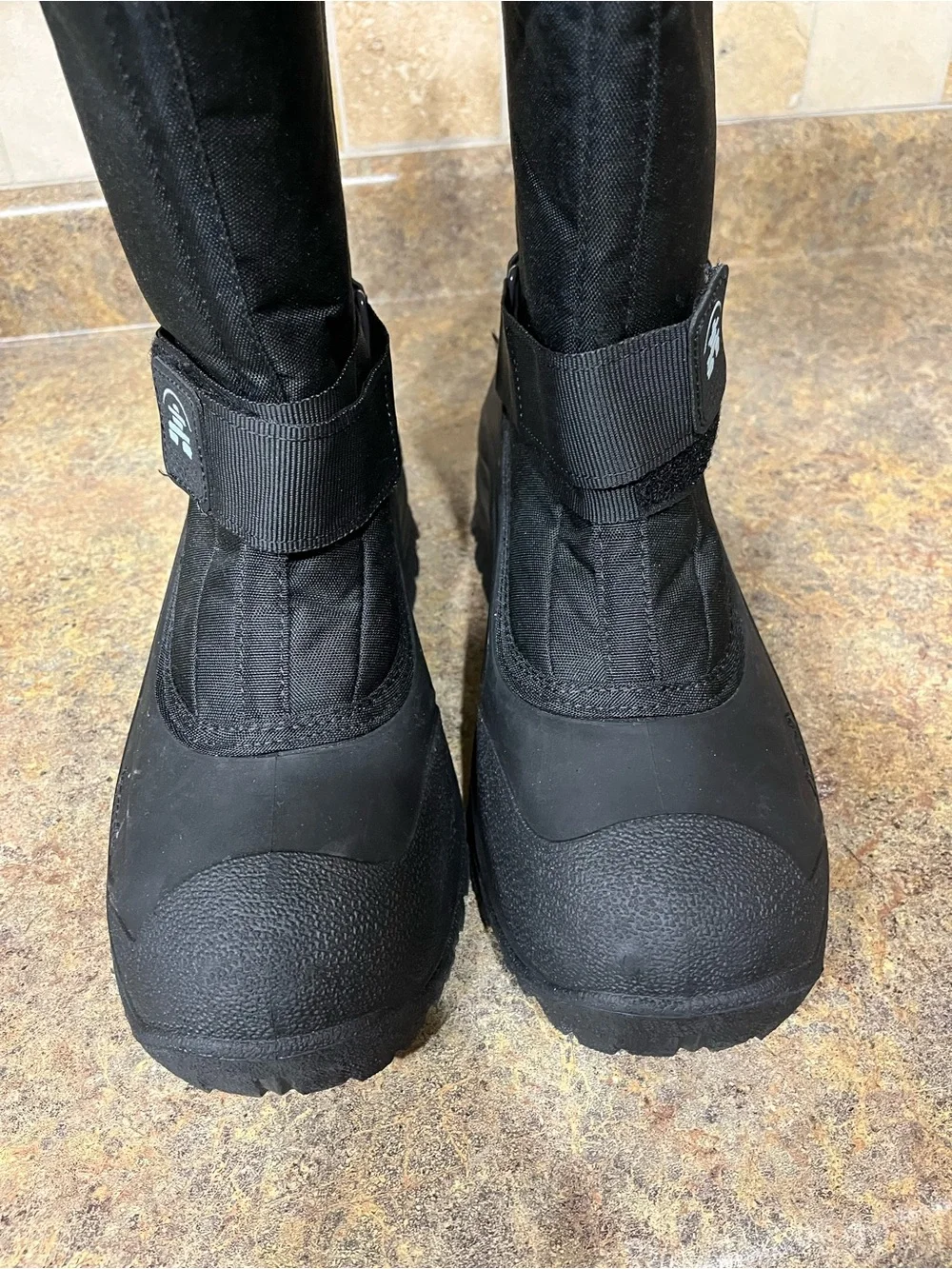 NWOT Kamik Greenbay 4 Men’s 12 Black Waterproof Insulated Snow Boots WINTER SKI